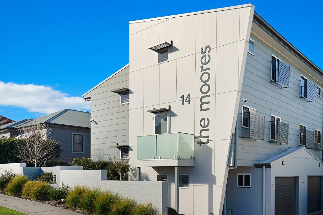 Newcastle Short Stay Accommodation - Birmingham Garden Townhouses מראה חיצוני תמונה